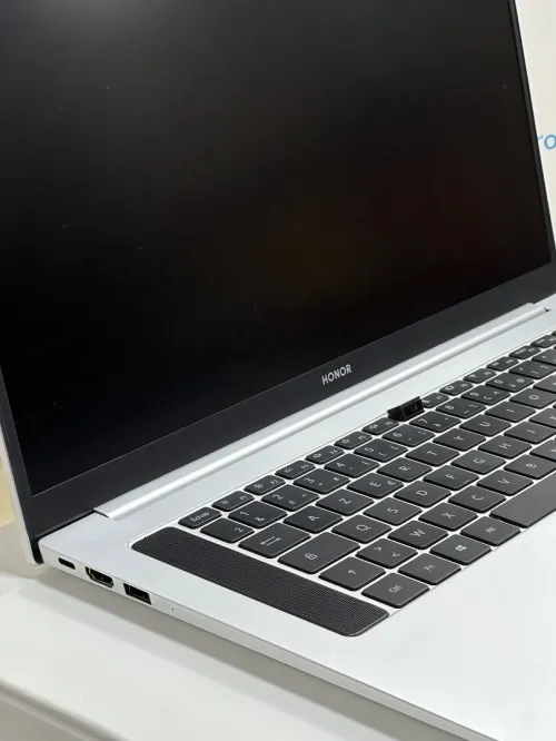 HONOR MAGICBOOK PRO HYLR-WFQ9 AMD RYZEN 5 4600H 16GO 512GO NEUF SOUS EMBALLAGE 