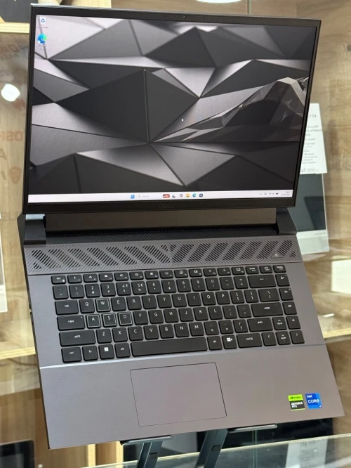 DELL G16 7630 I7 13650Hx 32GO 1TO SSD NVME NVIDIA GEFORCE RTX4060 8GO GDDR6
