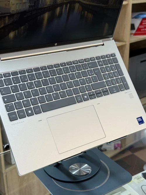 HP PROBOOK 460 G11 INTEL CORE ULTRA 5 125U 16GO 256GO SSD NVME