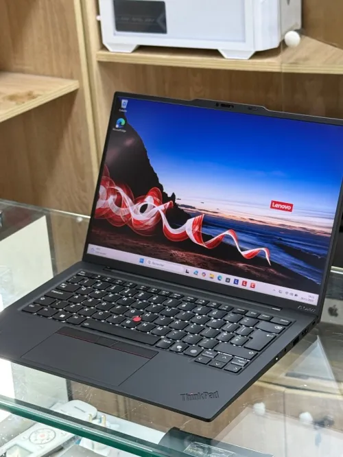 LENOVO THINKPAD X1 CARBON GEN 13 AURA EDITION ULTRA 7 EVO 258V 32GO 2TO SSD TACTILE