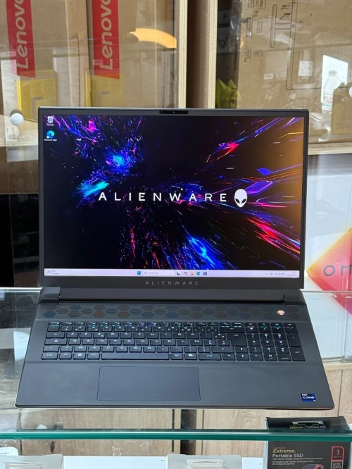 ALIENWARE M18 R2 I9 14900Hx 64GO 4TO SSD NVME NVIDIA GEFORCE RTX4090 16GO GDDR6