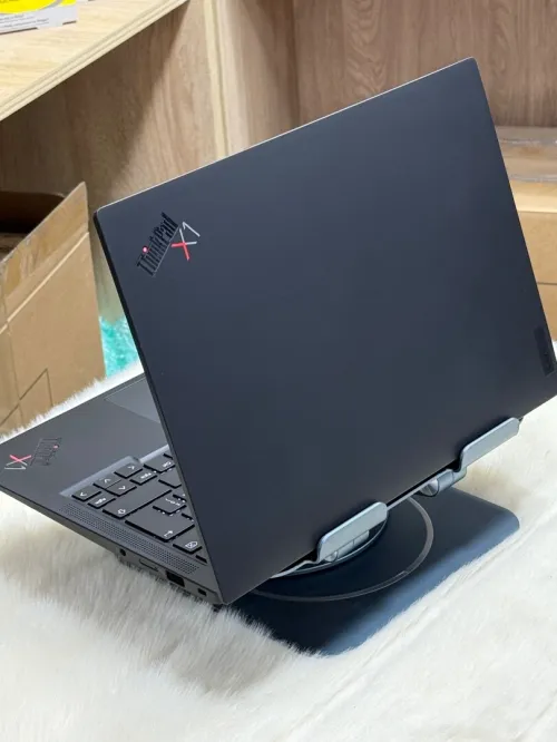 LENOVO THINKPAD X1 CARBON GEN 11 I7 EVO 1355U 16GO DDR5 512GO SSD 