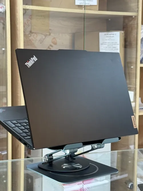 LENOVO THINKPAD E16 Gen 2 AMD RYZEN 5 7535Hs 16GO 256GO SSD NVME 