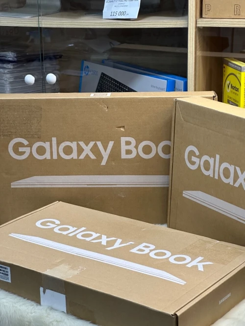 SAMSUNG GALAXYBOOK 4 NP750XGK INTEL CORE 5 120U 8GO 512GO SSD NEUF SOUS EMBALLAGE 