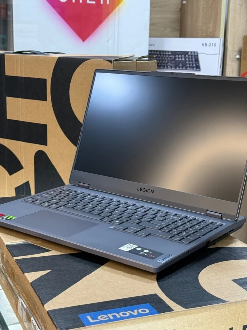 LENOVO LEGION 5 15APH9 AMD RYZEN 7 7840HS 16GO 512GO SSD NVIDIA GEFORCE RTX4060 8GO NEUF SOUS EMBALL