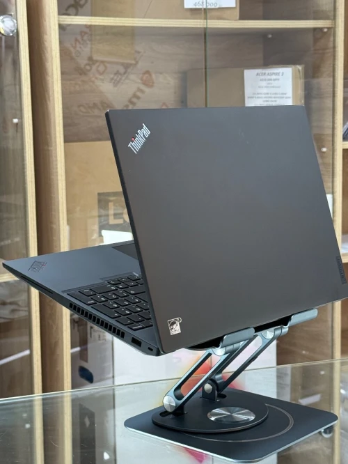 LENOVO THINKPAD P16s GEN 2 I7 VPRO 1370P 32GO 512GO SSD NVIDIA RTX A500 4GO GDDR6