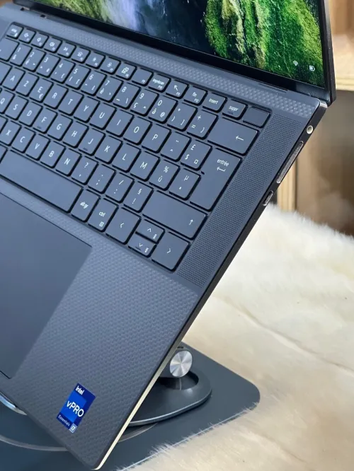 DELL XPS 15 9530 I7 13700H 16GO DDR5 512GO SSD NVIDIA GEFORCE RTX4050 6GO NEUF SOUS EMBALLAGE 