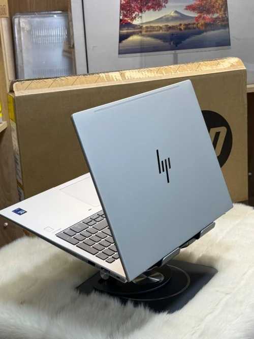 HP ELITEBOOK 660 G11 INTEL ULTRA 7 165U 32GO DDR5 1TO SSD NEUF SOUS EMBALLAGE 