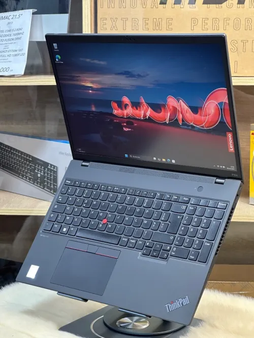 LENOVO THINKPAD P16s GEN 2 I7 VPRO 1370P 32GO DDR5 512GO SSD NVIDIA RTX A500 4GO 