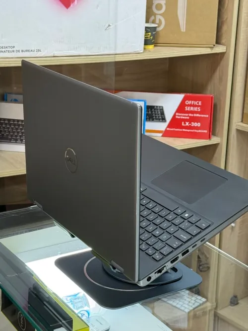 DELL PRECISION 7680 I7 13850Hx 64GO DDR5 1TO SSD NVIDIA RTX4000ada 12Go 