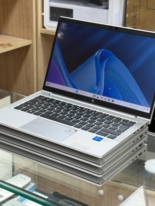 HP ELITEBOOK 830 G8 I5 VPRO 1145G7 16GO 256GO SSD TACTILE