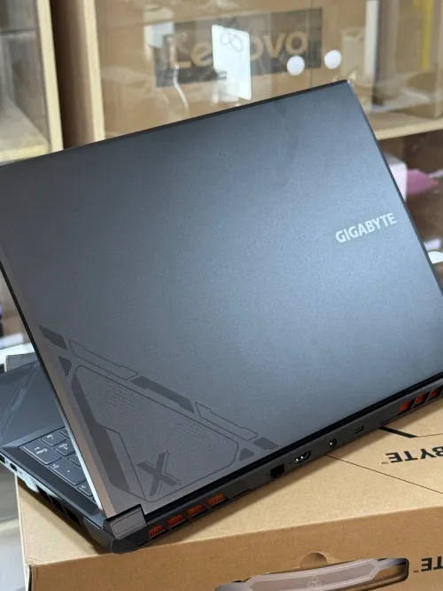 GIGABYTE GAMING G6X9KG I7 13650Hx 16GO 1TO SSD NVME NVIDIA GEFORCE RTX4060 8GO GDDR6 NEUF SOUS EMBAL