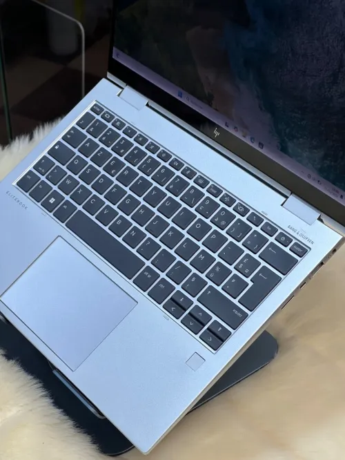 HP ELITEBOOK X360 830 G10 I5 VPRO 1345U 32GO 256GO SSD NVME 