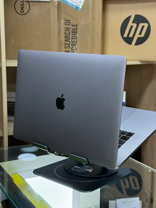 MACBOOK PRO RETINA 15.4 TOUCHBAR 2019 I9 2.4GHZ 32GO 1TO SSD AMD RADEON PRO VEGA 20 4GO CYCLE 312