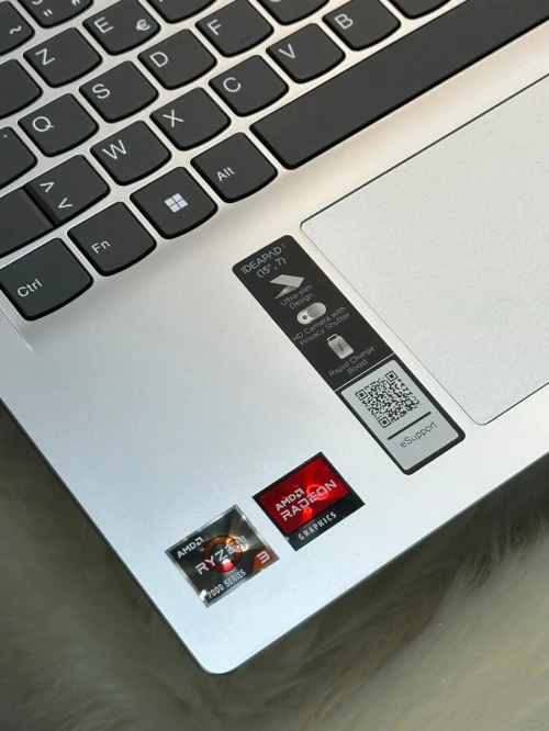 LENOVO IDEAPAD 1 15AMN7 AMD RYZEN 3 7320U 8GO 512GO SSD 