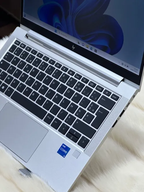 HP ELITEBOOK 630 G10 I5 1335U 16GO 512GO SSD NVME 