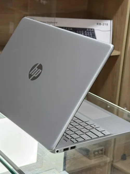 HP LAPTOP 15 DY5XXX I5 1235U 16GO 1TO SSD NVME