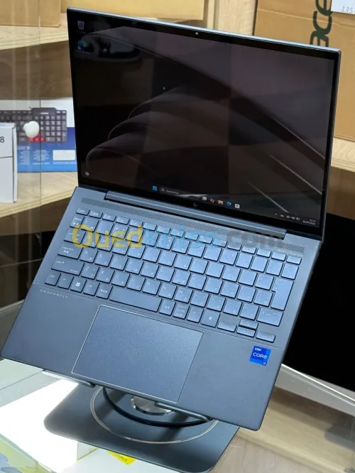 HP DRAGONFLY 13.5 G4 I7 1355U 32GO 512GO SSD TACTILE 