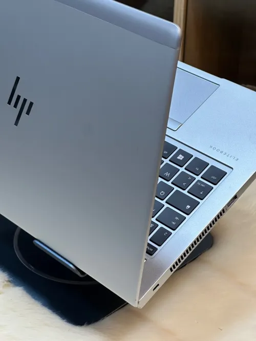 HP ELITEBOOK 830 G6 I5 8365U 16GO 512GO SSD TACTILE 
