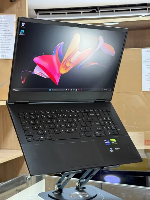HP OMEN 16 WF0032TX I9 13900Hx 16GO DDR5 1TO SSD NVIDIA GEFORCE RTX4060 8GO 
