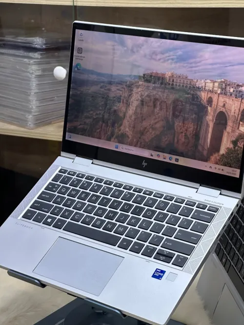 HP ELITEBOOK X360 830 G8 I7 VPRO 1185G7 32GO 512GO SSD TACTILE X360