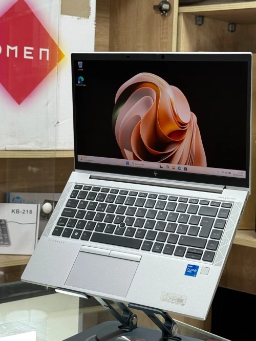 HP ELITEBOOK 840 AERO G8 I5 VPRO 1145G7 16GO 512GO SSD NVME