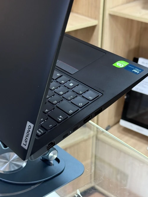 LENOVO THINKPAD L14 GEN 5 INTEL CORE ULTRA 5 VPRO 135U 16GO 512GO SSD NVME