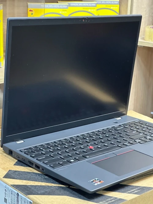 LENOVO THINKPAD P16s Gen 2 AMD RYZEN 7 PRO 7840U 32GO 1TO SSD AMD RADEON 780M NEUF SOUS EMBALLAGE 