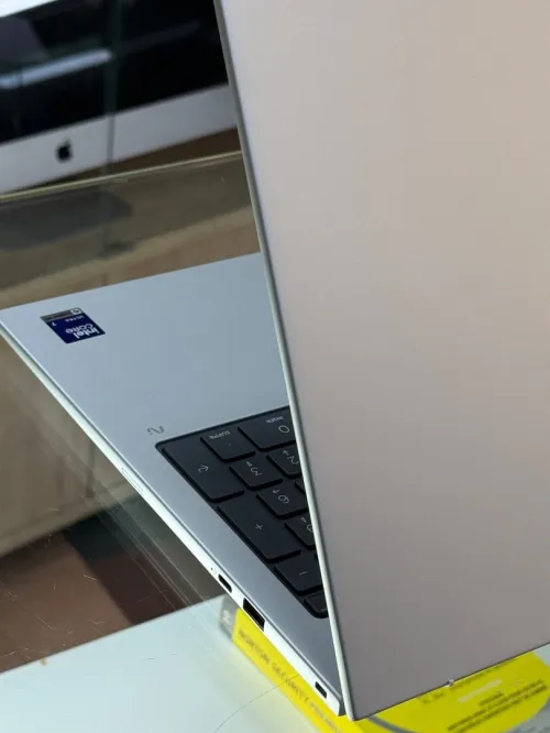 HP ELITEBOOK 8 G1i 16 AI INTEL CORE ULTRA 7 256V 16GO 512GO SSD NVME INTEL ARC 140V 8GO