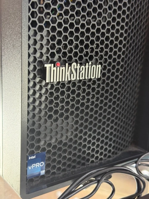 LENOVO THINKSTATION P2 1SMT I7 14700 32GO 1TO NVIDIA GEFORCE RTX4060 8GO GDDR6