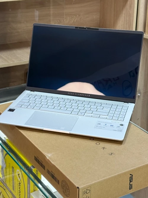 ASUS VIVOBOOK 15s S5507Q SNAPDRAGON X PLUS 16GO 1TO SSD OLED NEUF SOUS EMBALLAGE