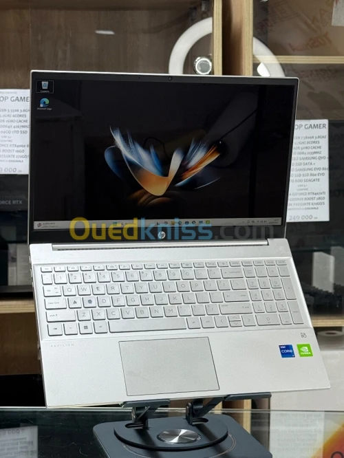 HP PAVILION 15 EG1XXX I7 1195G7 16GO 1TO SSD NVIDIA GEFORCE MX350 2GO TACTILE 