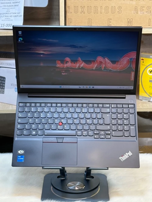 LENOVO THINKPAD E15 GEN 4 I5 1225U 8GO 256GO SSD NVME 