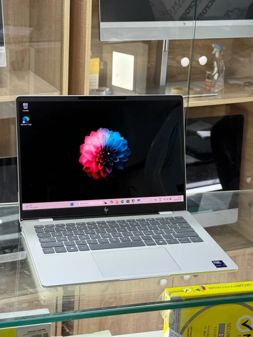 HP OMNIBOOK 7 14 FR0XXX ULTRA 5 225u 16GO 1TO SSD NVME