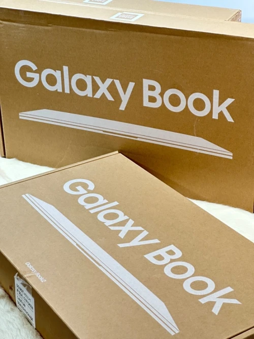 SAMSUNG GALAXYBOOK 750XED I5 1235U 8GO 256GO SSD NVME NEUF SOUS EMBALLAGE 