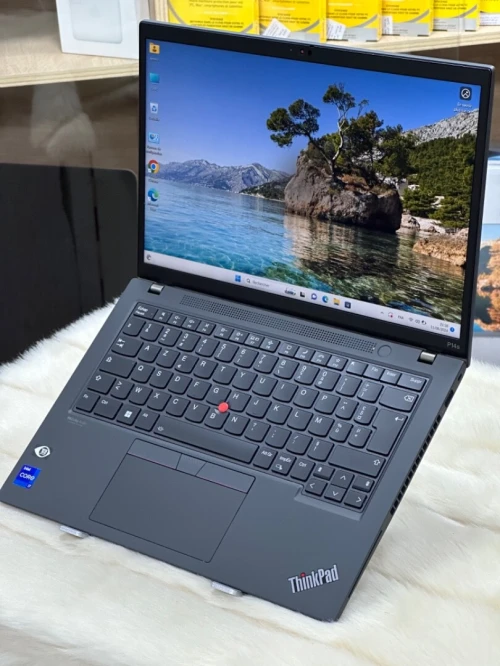 LENOVO THINKPAD P14s I7 1260P 16GO 1TO SSD NVIDIA T550 4GO GDDR6 
