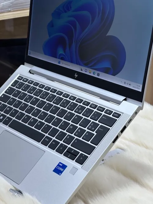 HP ELITEBOOK 630 G10 I5 1335U 16GO 512GO SSD NVME 