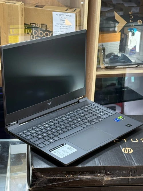 HP VICTUS 15 FA2787NR I7 13620H 16GO 512GO SSD NVIDIA GEFORCE RTX5060 8GO GDDR7 NEUF SOUS EMBALLAGE