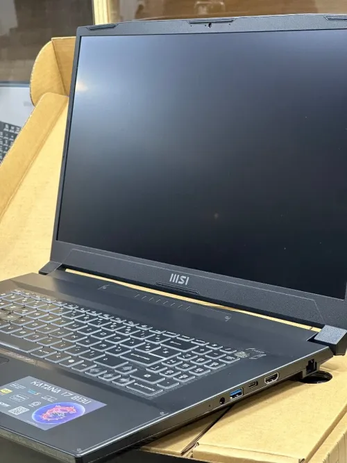 MSI KATANA 17 B13UDXK I5 13420H 16GO 512GO SSD NVIDIA GEFORCE RTX3050 6GO NEUF SOUS EMBALLAGE 