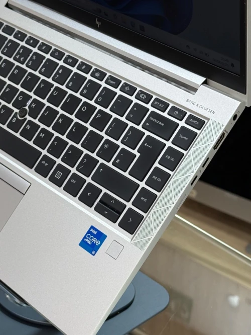 HP ELITEBOOK 840 G8 I5 VPRO 1145G7 16GO 256GO SSD TACTILE 