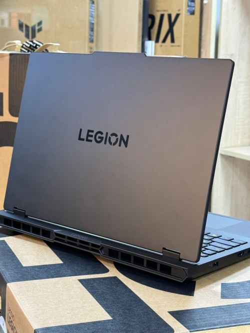 LENOVO LEGION PRO 5 16IAX10 ULTRA 7 255Hx 16GO 1TO SSD NVIDIA GEFORCE RTX5060 8GO GDDR7 OLED NEUF