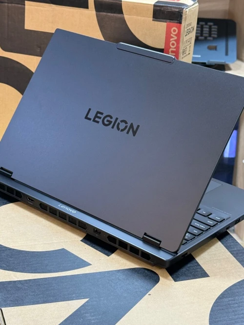 LENOVO LEGION 5i 15IRX10 I7 14700Hx 16GO 512GO SSD NVIDIA GEFORCE RTX5050 8GO GDDR7 NEUF SOUS EMBALLAGE