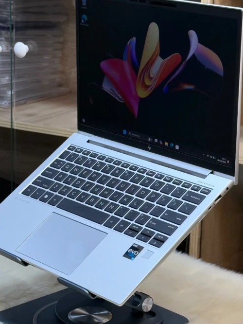 HP ELITEBOOK 830 G10 I5 EVO 1345U 32GO 512GO SSD NVME 