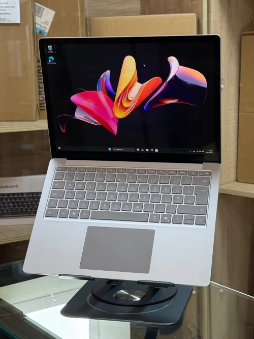 SURFACE LAPTOP 6 ULTRA 7 165H 32GO 256GO SSD TACTILE 