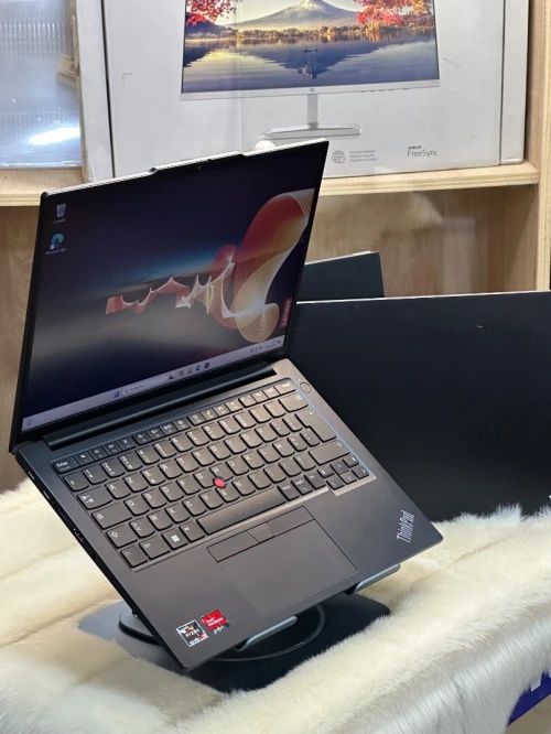 LENOVO THINKPAD E14 GEN 5 AMD RYZEN 5 7530U 16GO 512GO SSD NVME 