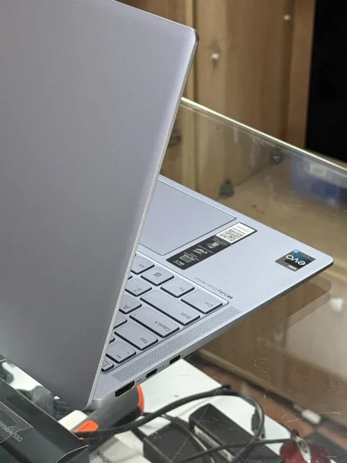 LENOVO SLIM 7i 14IRP8 I5 EVO 1340P 16GO 1TO SSD 3K TACTILE 