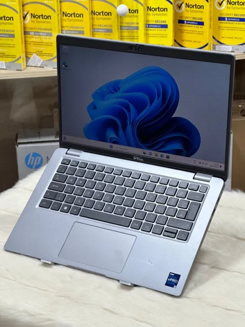 DELL LATITUDE 5440 I5 VPRO 1345U 16GO 256GO SSD NVME 