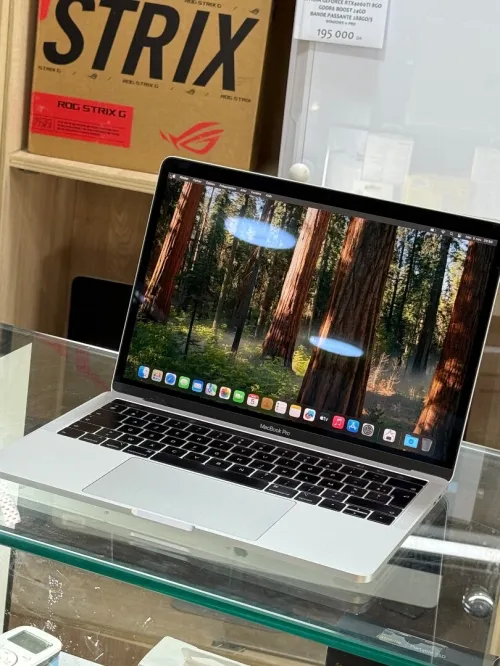 MACBOOK PRO RETINA 13.3 TOUCHBAR 2019 I5 2.4GHZ 8GO 256GO SSD 