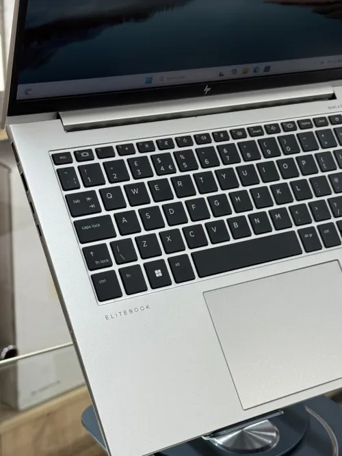 HP ELITEBOOK 840 G10 I5 1340P 16GO 256GO SSD TACTILE 