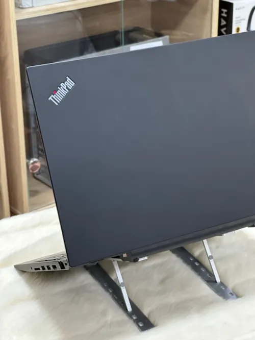 LENOVO THINKPAD P51s I5 7300U 8GO 500GO HDD NVIDIA QUADRO M520 2GO